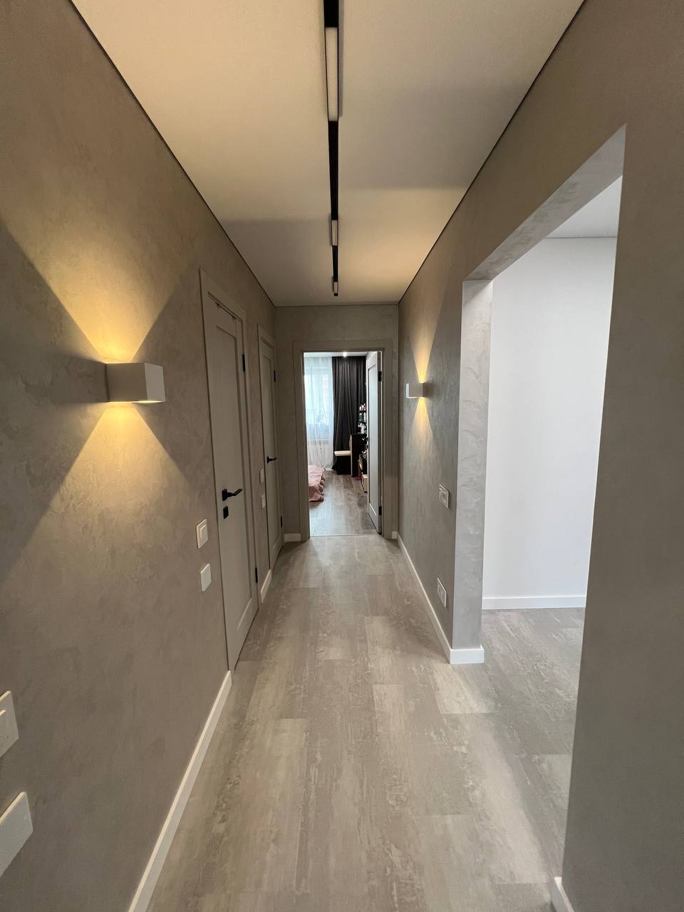 Кирпичная стена